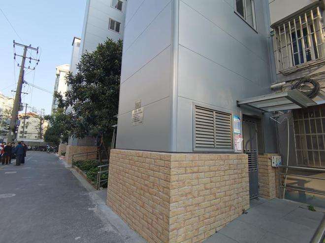 因保洁费和物业说不拢小区4台加装电梯被闭停“加梯托管”若何破局？威廉希尔williamhill(图9)