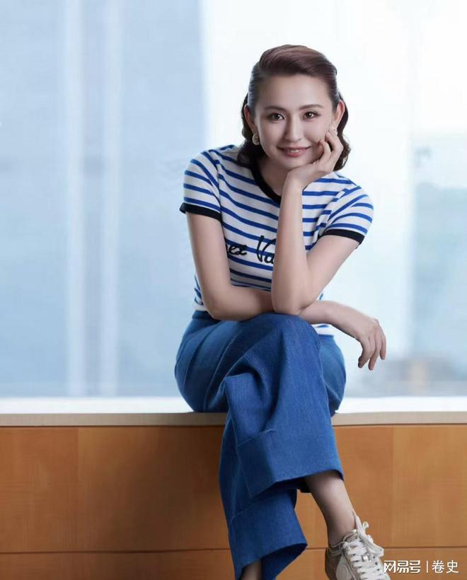 强悍的首位85后飞天视后未婚生女带娃拍戏颁奖礼上感谢月嫂(图14)