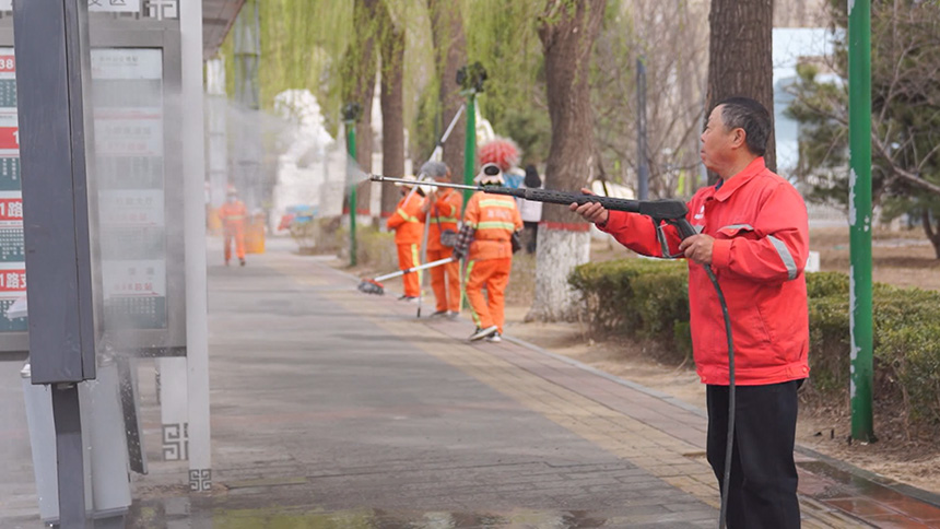 威廉希尔网址河北涿州：环卫“精细化”深度治理 打造洁净城市(图1)