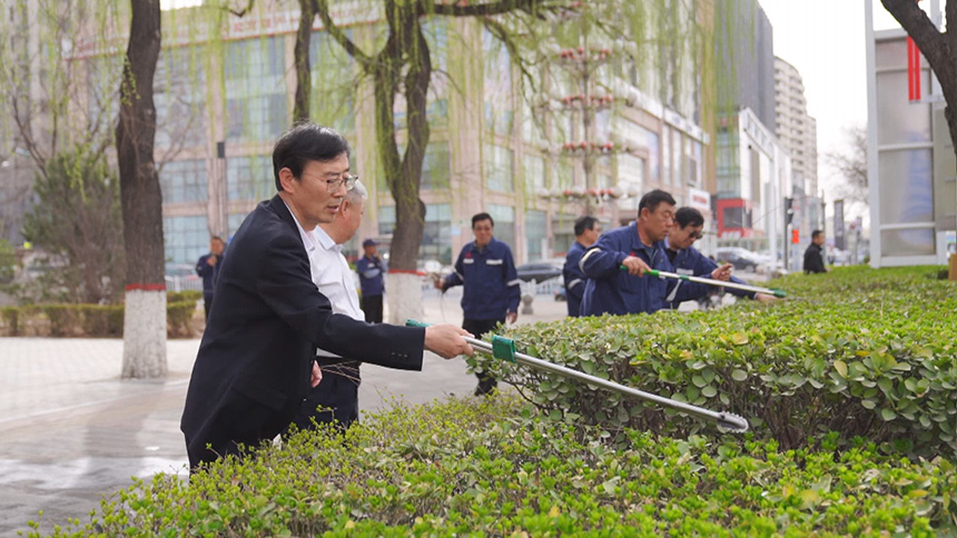 威廉希尔网址河北涿州：环卫“精细化”深度治理 打造洁净城市(图2)