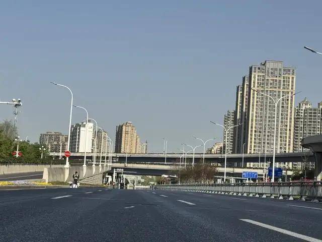 爆赞“淮马”过后淮安迅速“一键还原”威廉希尔平台(图6)