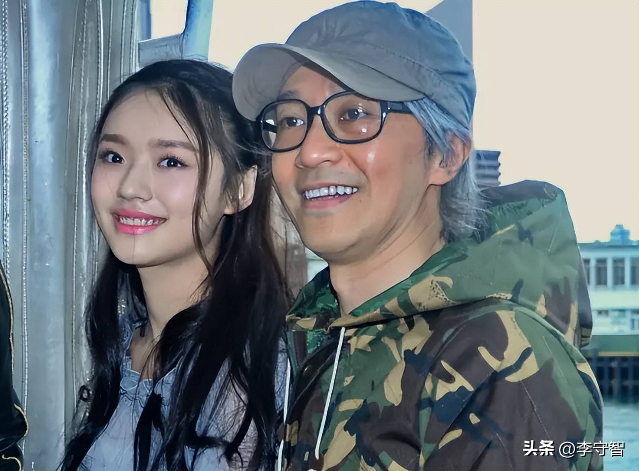 杨颖佟丽娅月嫂晒照林允生娃疑云引辟谣黄小蕾回应解释