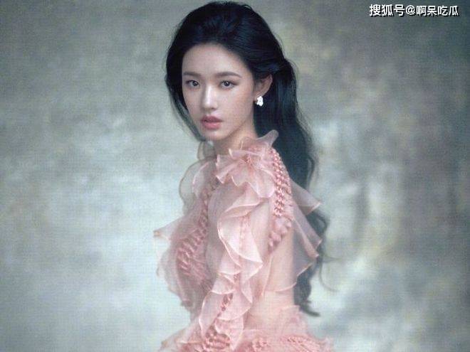 月嫂晒与林允合照网友猜测已生娃黄小蕾神回复击破谣言(图4)