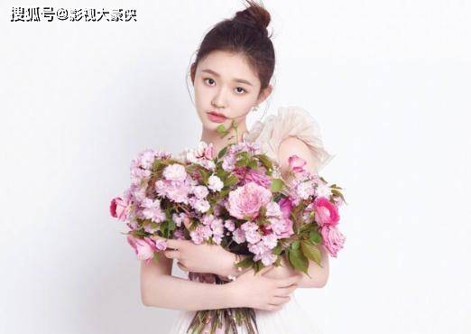 惊月嫂晒和林允合照林允被质疑生孩子？本人发声怒斥谣言(图6)